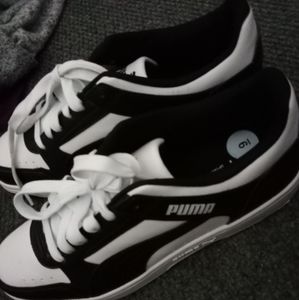 Brand New men's Puma sneakers size 9
